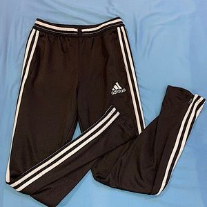 Adidas Classic Soccer/Jogger Pants. Size Youth Large